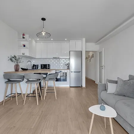 Joy Apartment Makarska