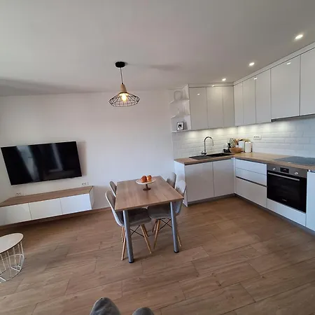 Joy Apartment Makarska